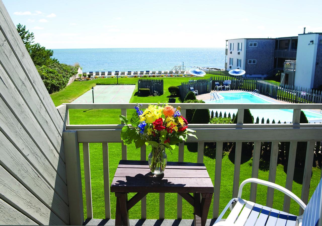 Surfcomber On The Ocean Motel South Yarmouth Exterior photo