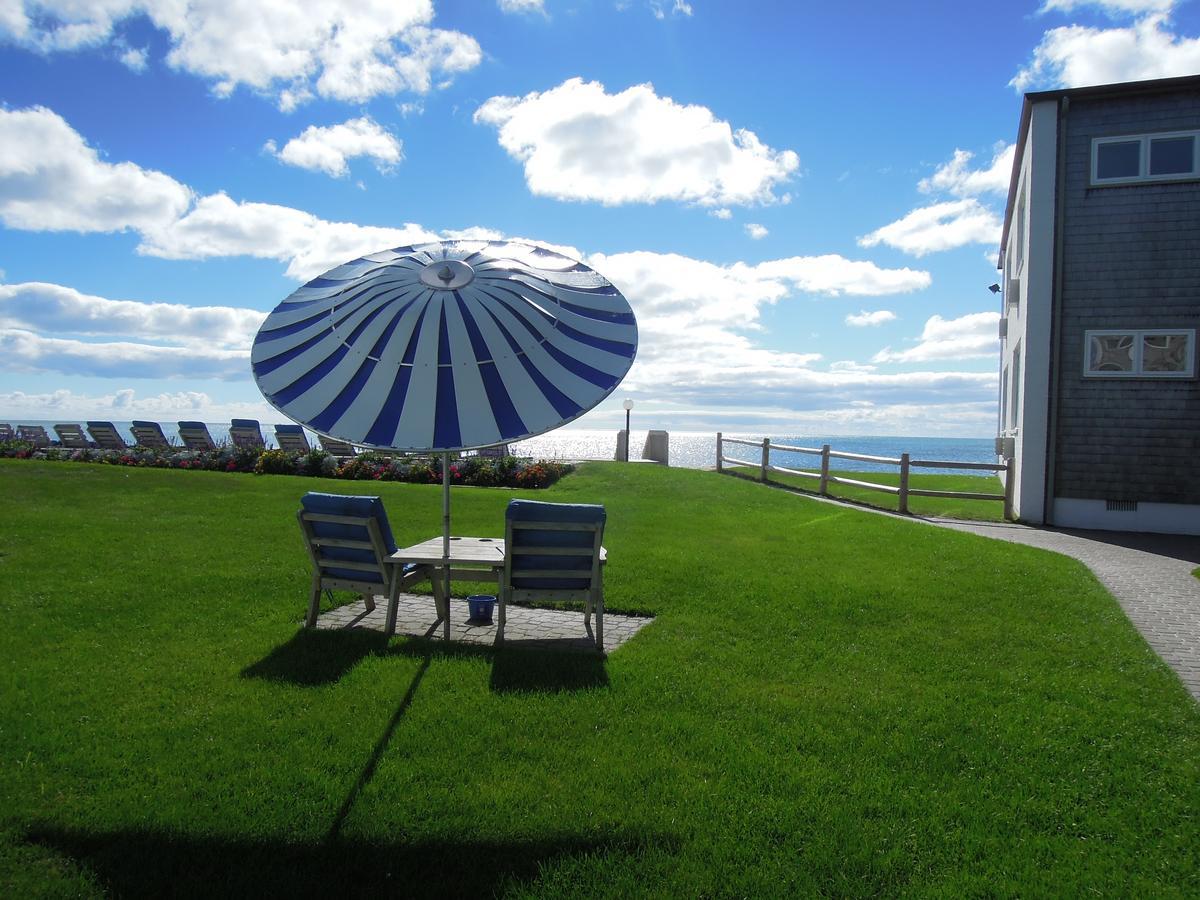 Surfcomber On The Ocean Motel South Yarmouth Exterior photo