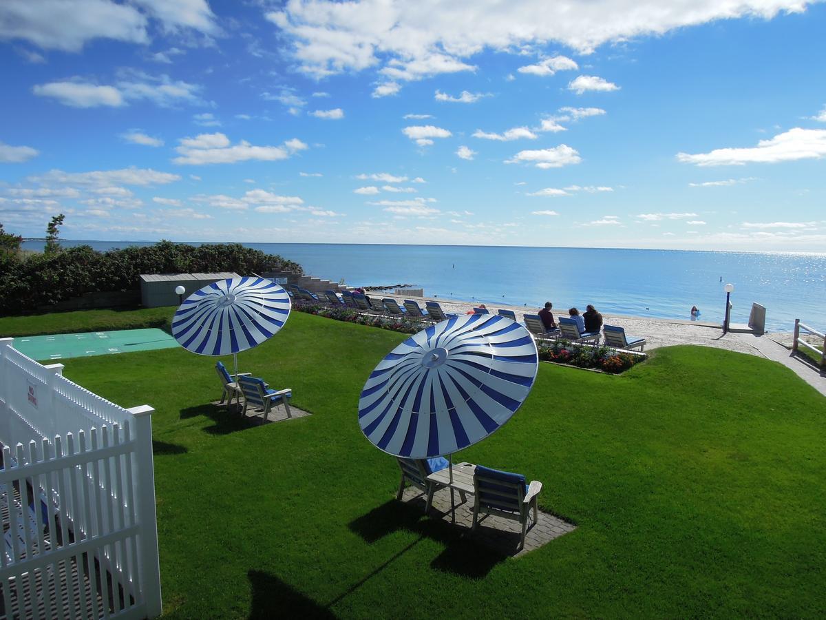 Surfcomber On The Ocean Motel South Yarmouth Exterior photo